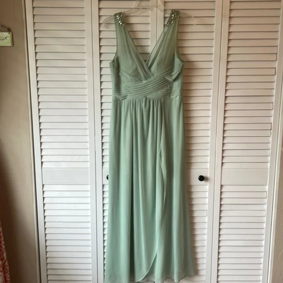 Adrianna Papell | Dresses | Sweetheart Neck Adrianna Papell Bridesmaid Dress  With Rhinestone Straps | Poshmark